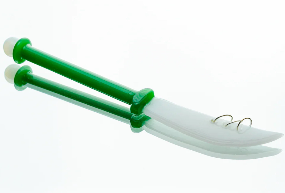 Metal dab tools resembling dental picks