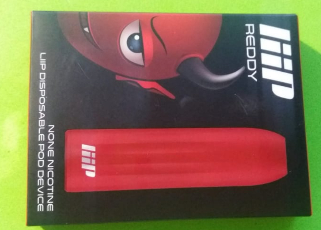 Red none-nicotine vape with devil branding